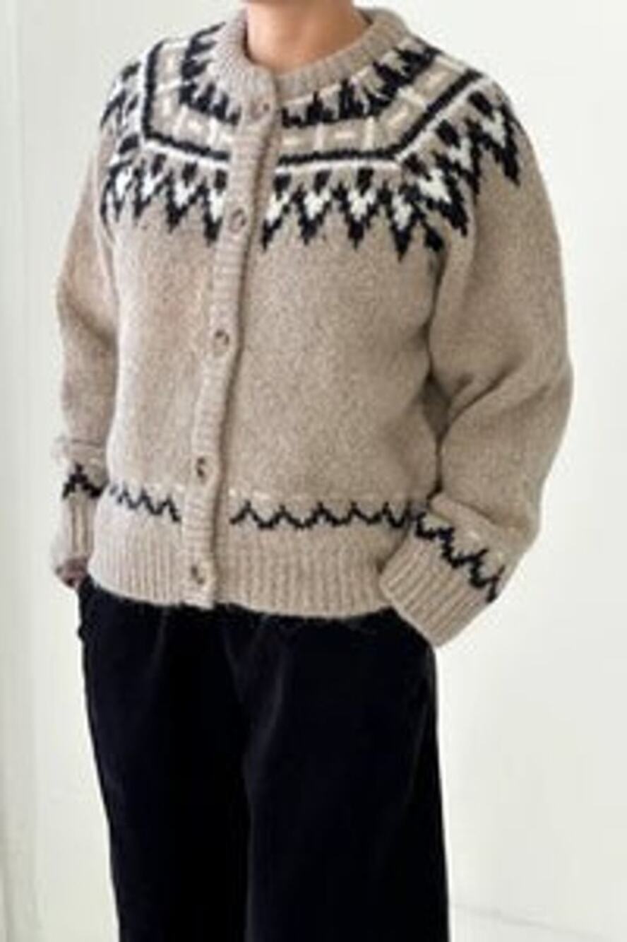 Le Bon Shoppe Alpaca Cabin Cardigan Nordic Yoke - Beige - XS/S